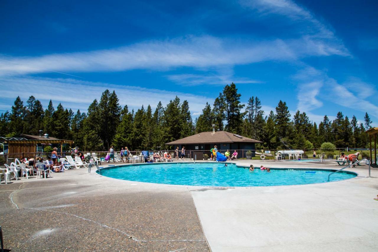 Bend-Sunriver Camping Resort Cottage 1 エクステリア 写真